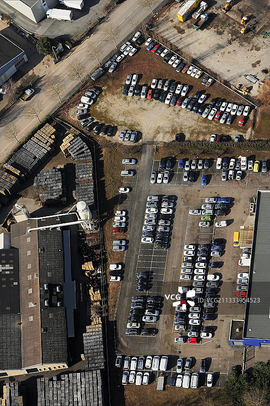 法国布里夫拉盖亚尔德的停车场图片素材