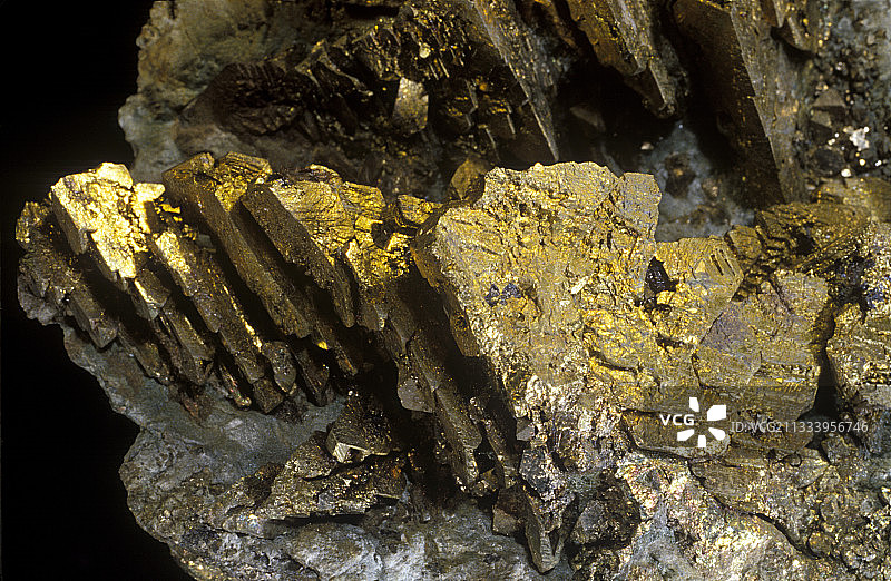 矿业学校藏品：分布最广的铜矿石图片素材