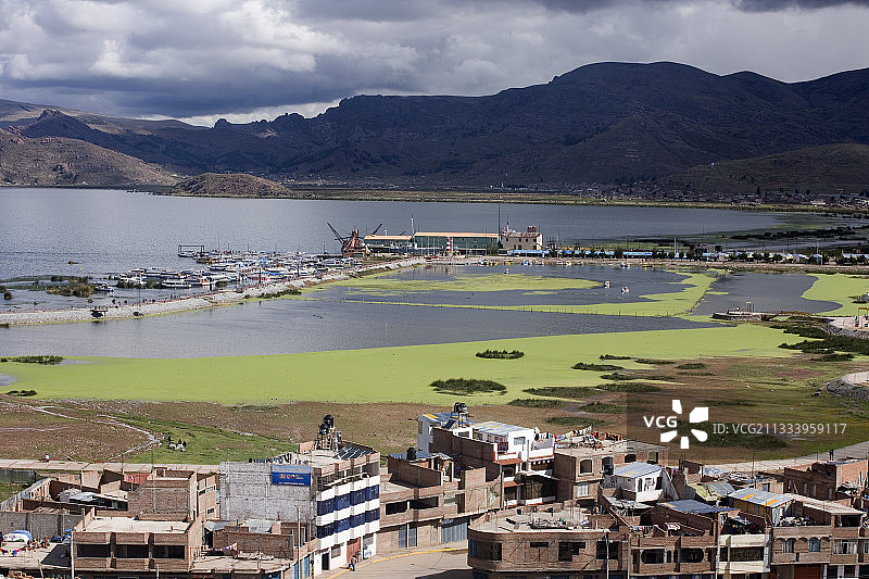 的的喀喀湖的绿藻，秘鲁普诺图片素材