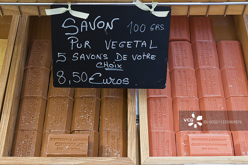 法国普罗旺斯格拉斯的纯净手工皂图片素材