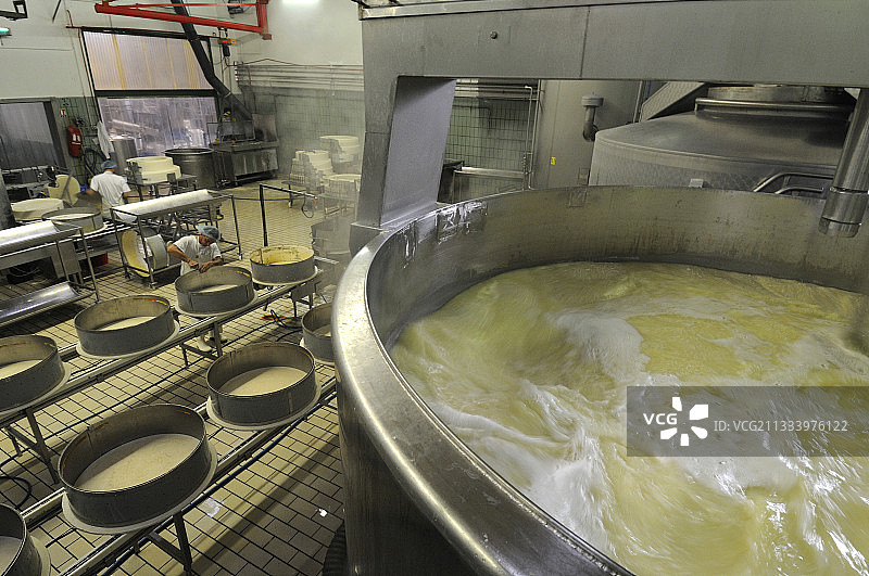 制作压制熟制意大利面奶酪奶油图片素材