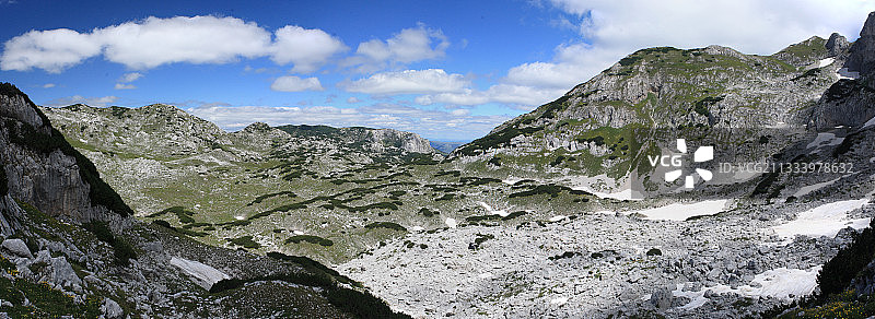 黑山杜米托尔的群山图片素材