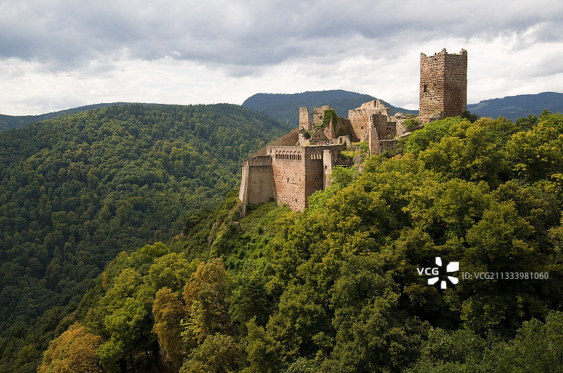 法国里博维尔附近的圣乌尔里希城堡图片素材