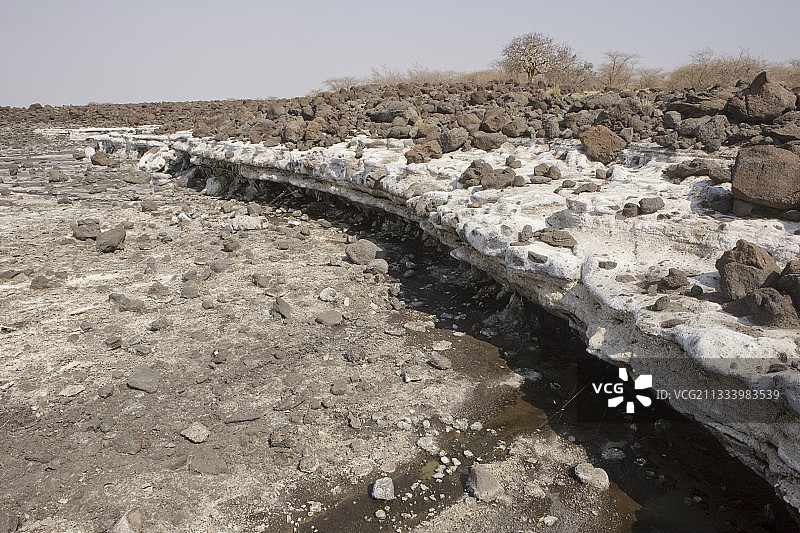 碳酸钠沉积，肯尼亚马加迪湖裂谷图片素材