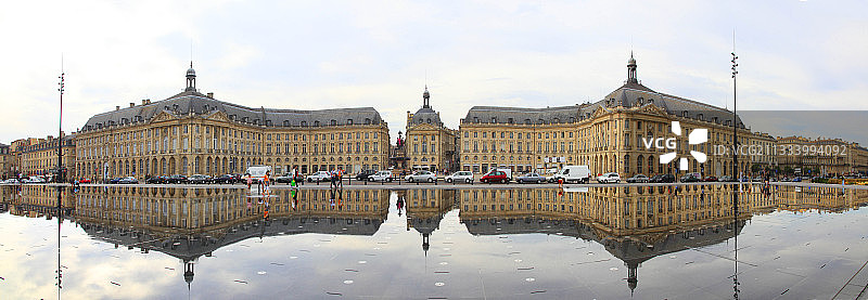 法国波尔多交易所广场水镜图片素材