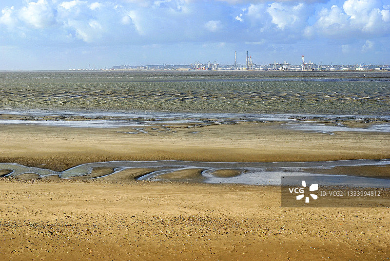 法国勒阿弗尔港远景图片素材