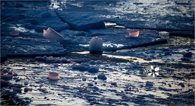 梅尔维尔子爵海峡的冰面图片素材