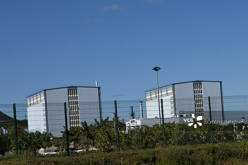 马尔库尔核电站：工业和军用钚实验，原型快中子增殖反应堆，退役核设施图片素材