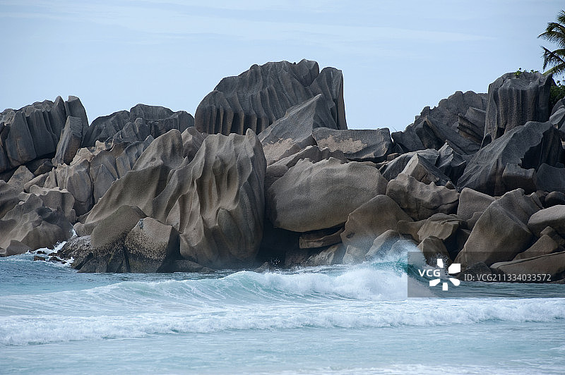 拉迪格岛小海湾的岩石，塞舌尔图片素材