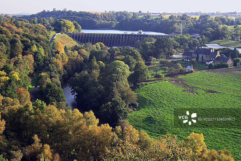 1932年投入使用的水坝，是阿尔伯特·卡科特的杰作，多拱和扶壁建筑（罕见）图片素材