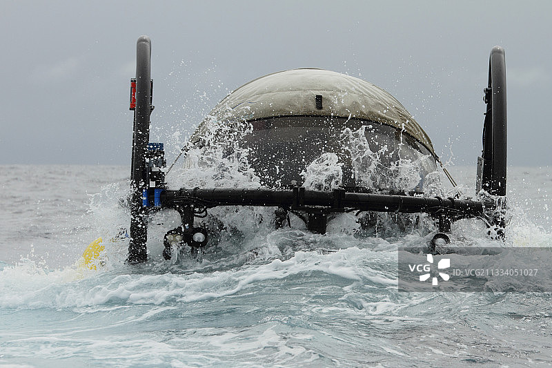 潜水-300米图片素材