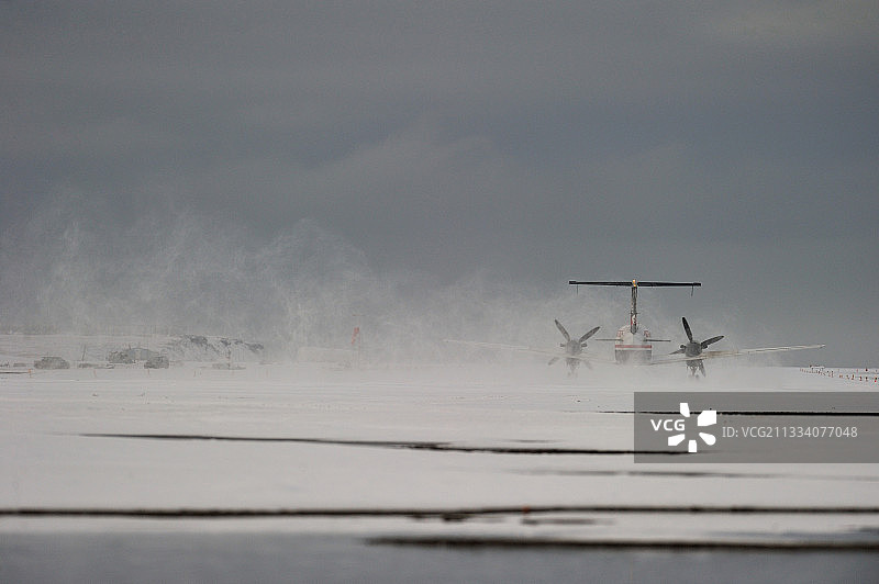 阿拉斯加卡克托维克的小飞机图片素材