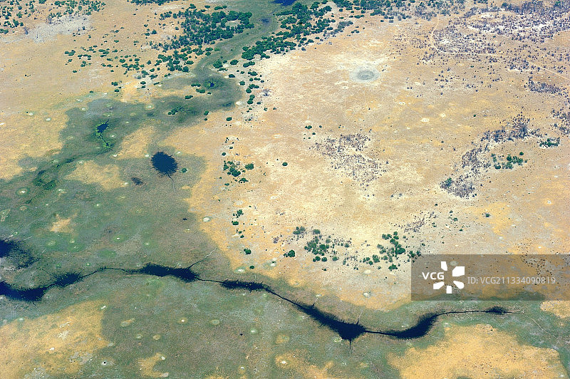 雨季来临前图片素材