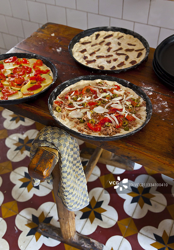 戈佐马耳他纳杜尔村的塔尔-马索克传统面包师图片素材