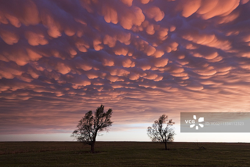 距离超级单体核心200公里以上图片素材