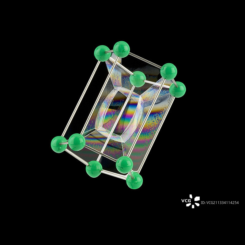 五棱柱框架上的肥皂泡图片素材