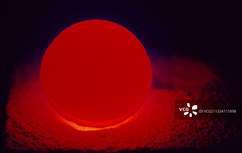 放射性照亮的钚颗粒图片素材