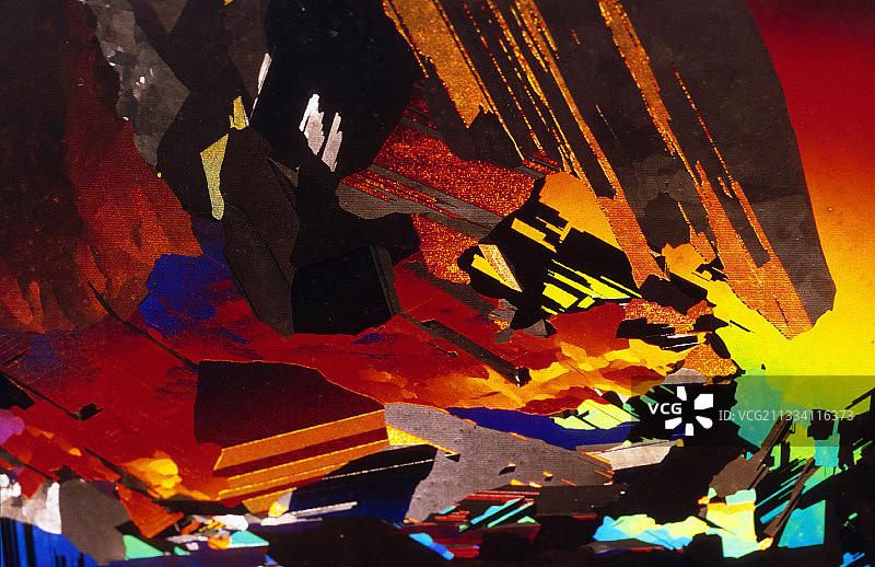 硅的偏振光显微照片图片素材