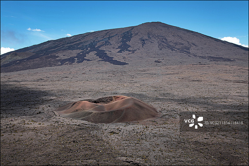 富尔奈斯火山留尼汪岛的蚁狮漏斗图片素材