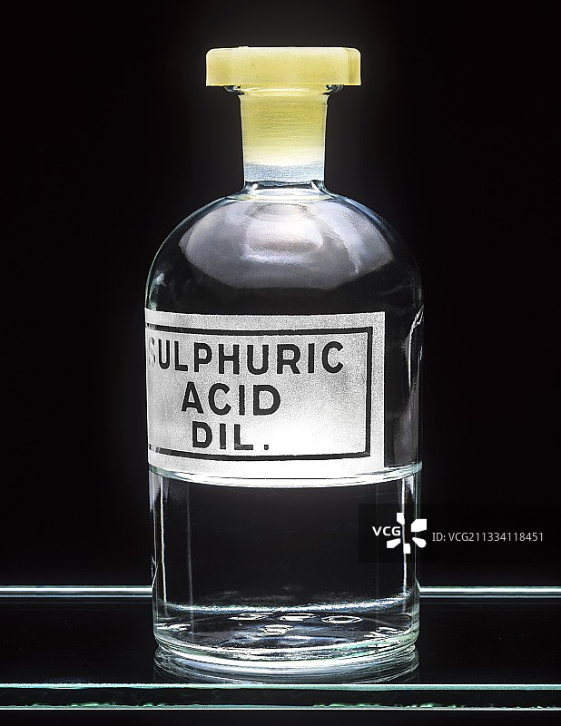 试剂瓶中的稀硫酸图片素材