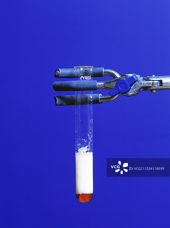 苯酚的溴化反应图片素材