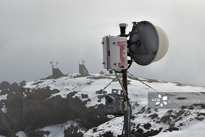 埃特纳火山上的监控摄像头，意大利西西里图片素材