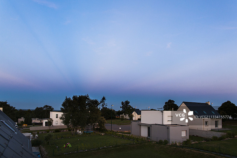 夕阳与反曙暮辉图片素材