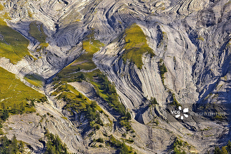 埃克兰山地石灰岩中引人注目的褶皱 - 法国图片素材