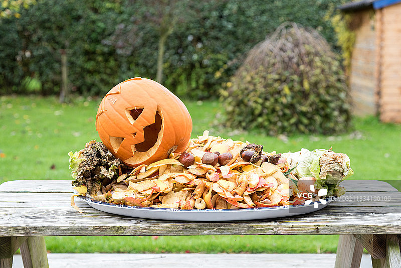 用于堆肥的万圣节南瓜装饰图片素材
