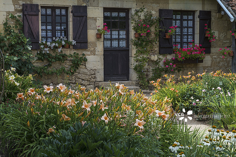 法国卢瓦尔河谷阿普雷蒙鲜花公园图片素材