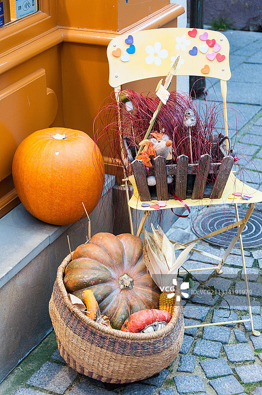 万圣节装饰素材：葫芦、南瓜，法国阿尔萨斯秋景图片素材