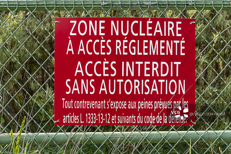 法国拉海牙核区管制告示牌图片素材