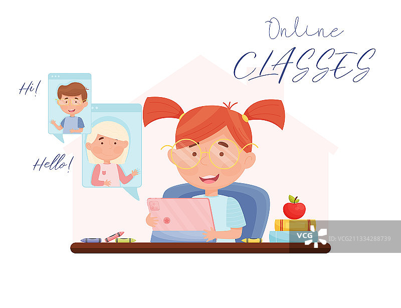 快乐的女孩参加学校聊天视频会议图片素材