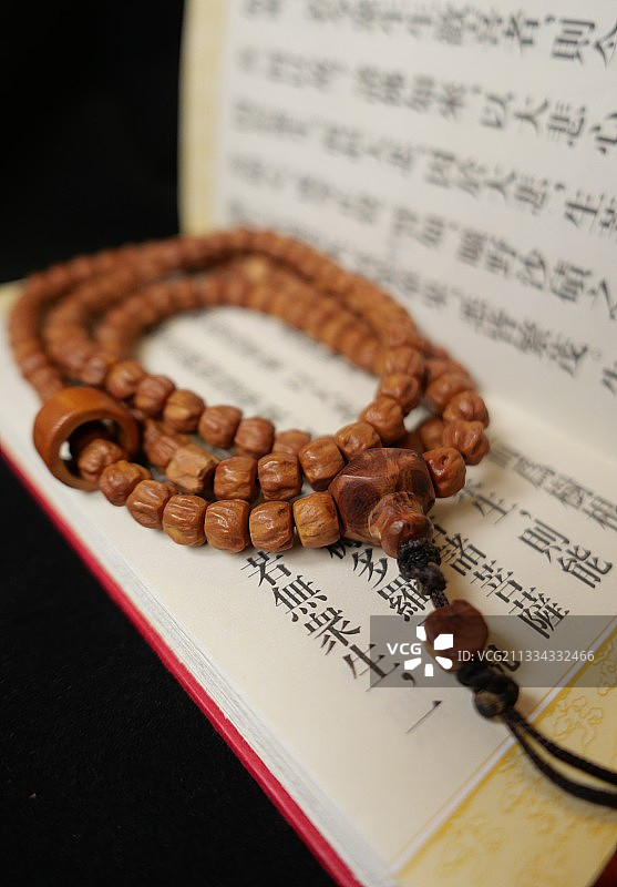 百香籽佛珠图片素材