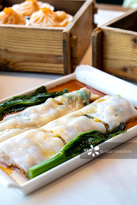 特色地方美食上海蟹黄灌汤包图片素材