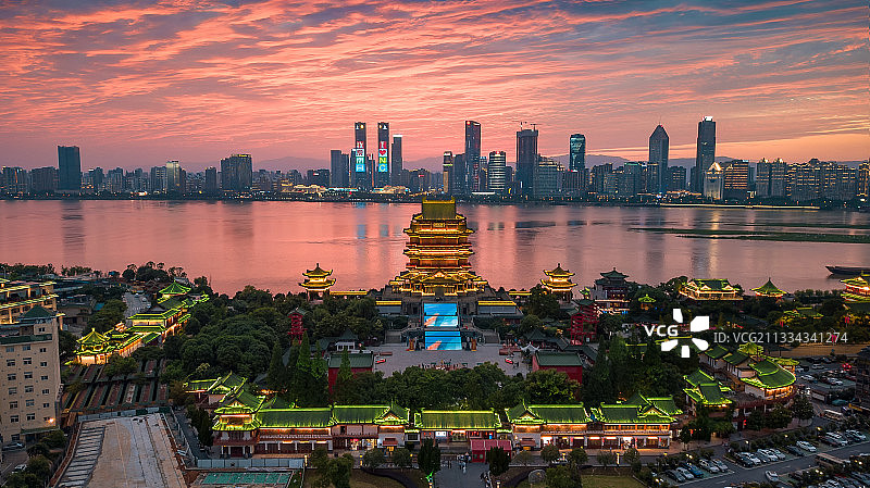 霞落洪城 Pavilion of Prince Teng图片素材