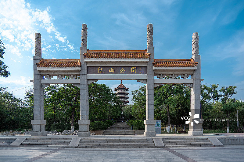 泰安肥城龙山公园龙山塔图片素材