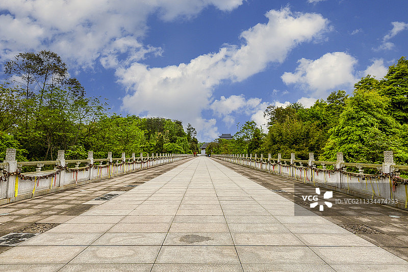 重庆大足石刻之宝顶山石刻礼敬桥图片素材