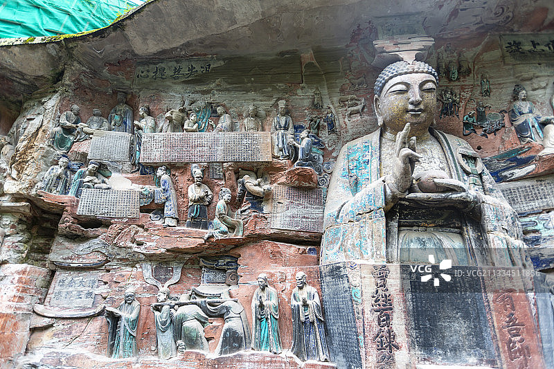 重庆大足石刻之宝顶山石刻17窟：大方便佛报恩经变相图片素材
