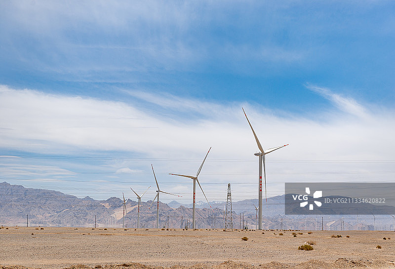 青海高速公路 格尔木段 昆仑山 青藏高原图片素材