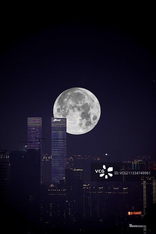 月色朦胧图片素材