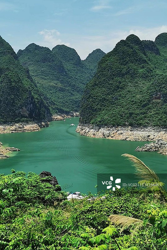 碧绿万峰湖图片素材