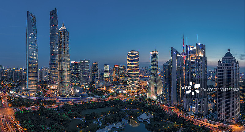 夜·上海 Blue Hour of Shanghai图片素材
