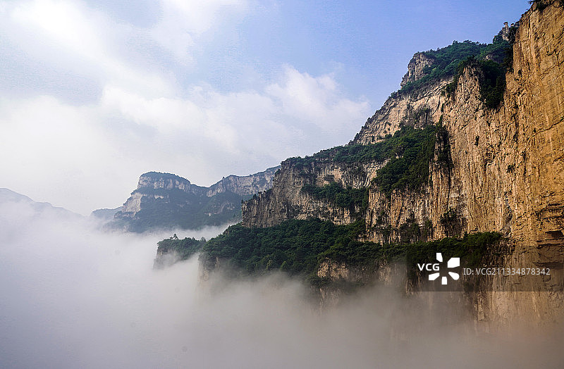 太行山云雾图片素材