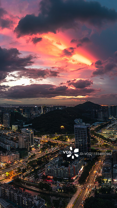划破天际的晚霞·深圳图片素材