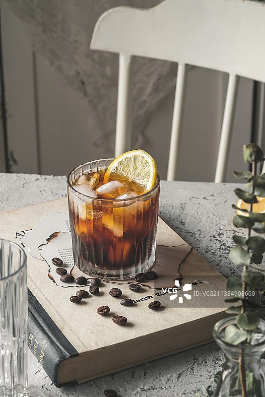 柠檬冷萃美式咖啡图片素材