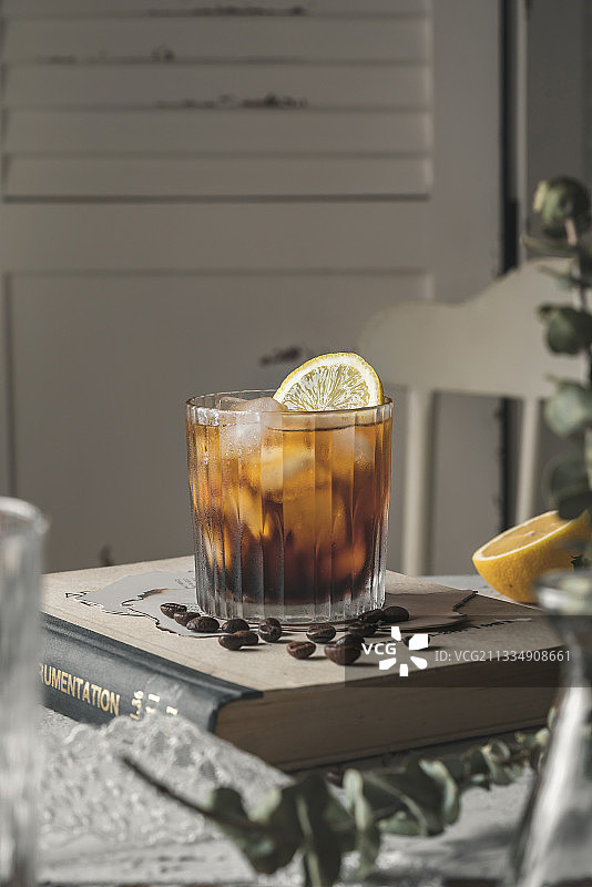 柠檬冷萃美式咖啡图片素材