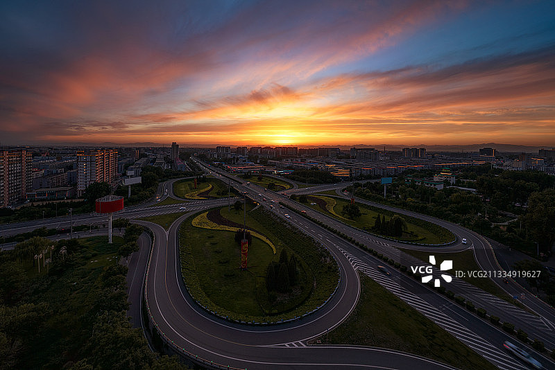 北京市市中心顺义区燕京桥日落城市风光图片素材