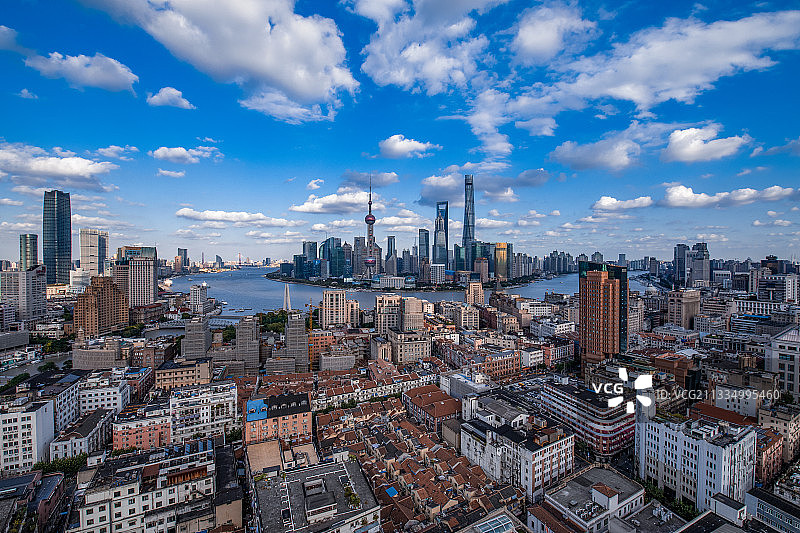 水晶魔都 Clouds in Shanghai图片素材
