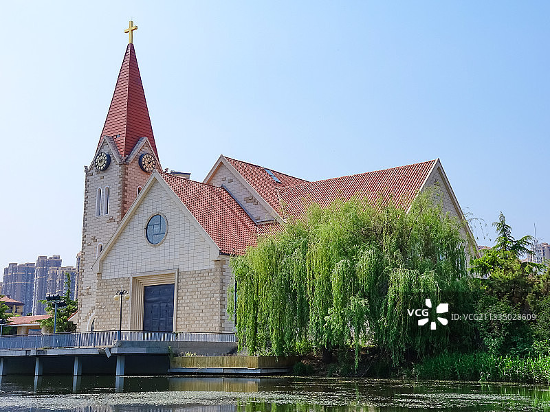 山东青岛：王家下河基督教堂图片素材